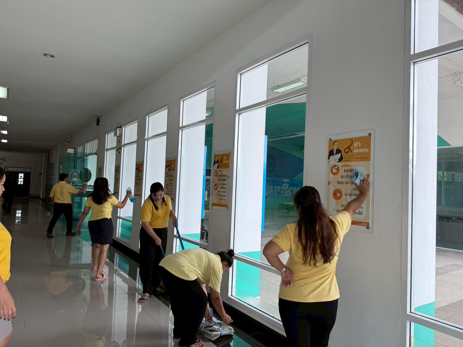 21. กิจกรรมจิตอาสาบำเพ็ญสาธารณะประโยชน์ Big Cleaning Day